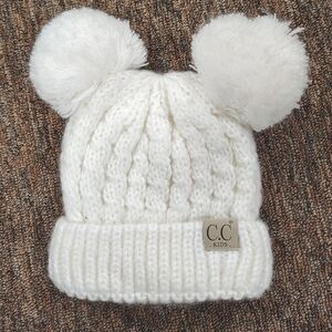 C C Kid's White Pom Pom Knit Hat